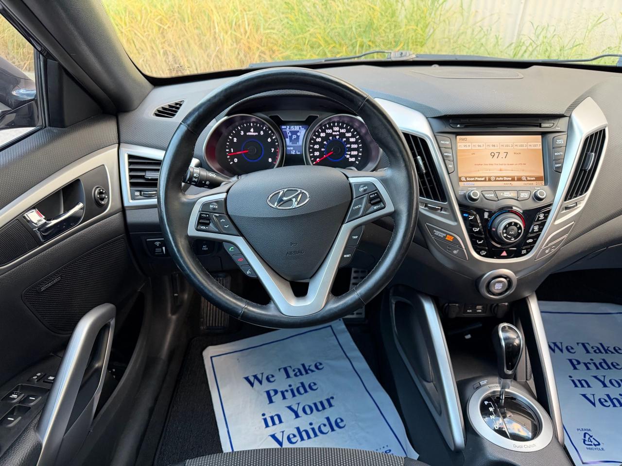 2016 Hyundai Veloster Tech - Photo #11