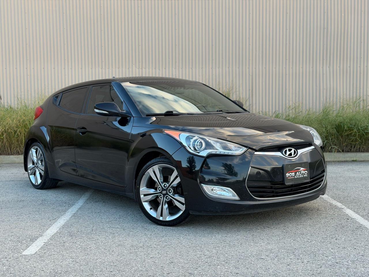 2016 Hyundai Veloster Tech - Photo #2