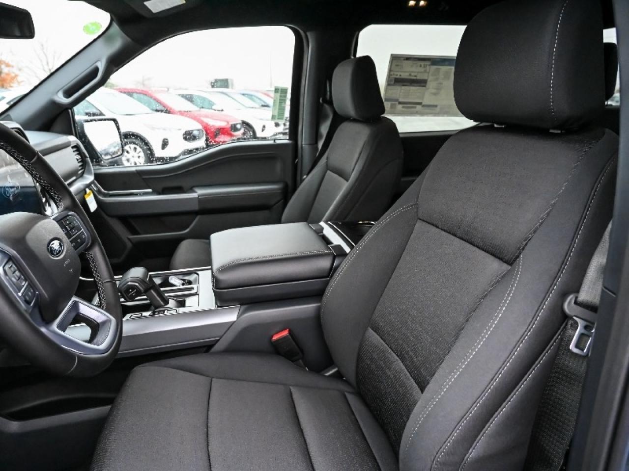 2025 Ford F-150 XLT Photo