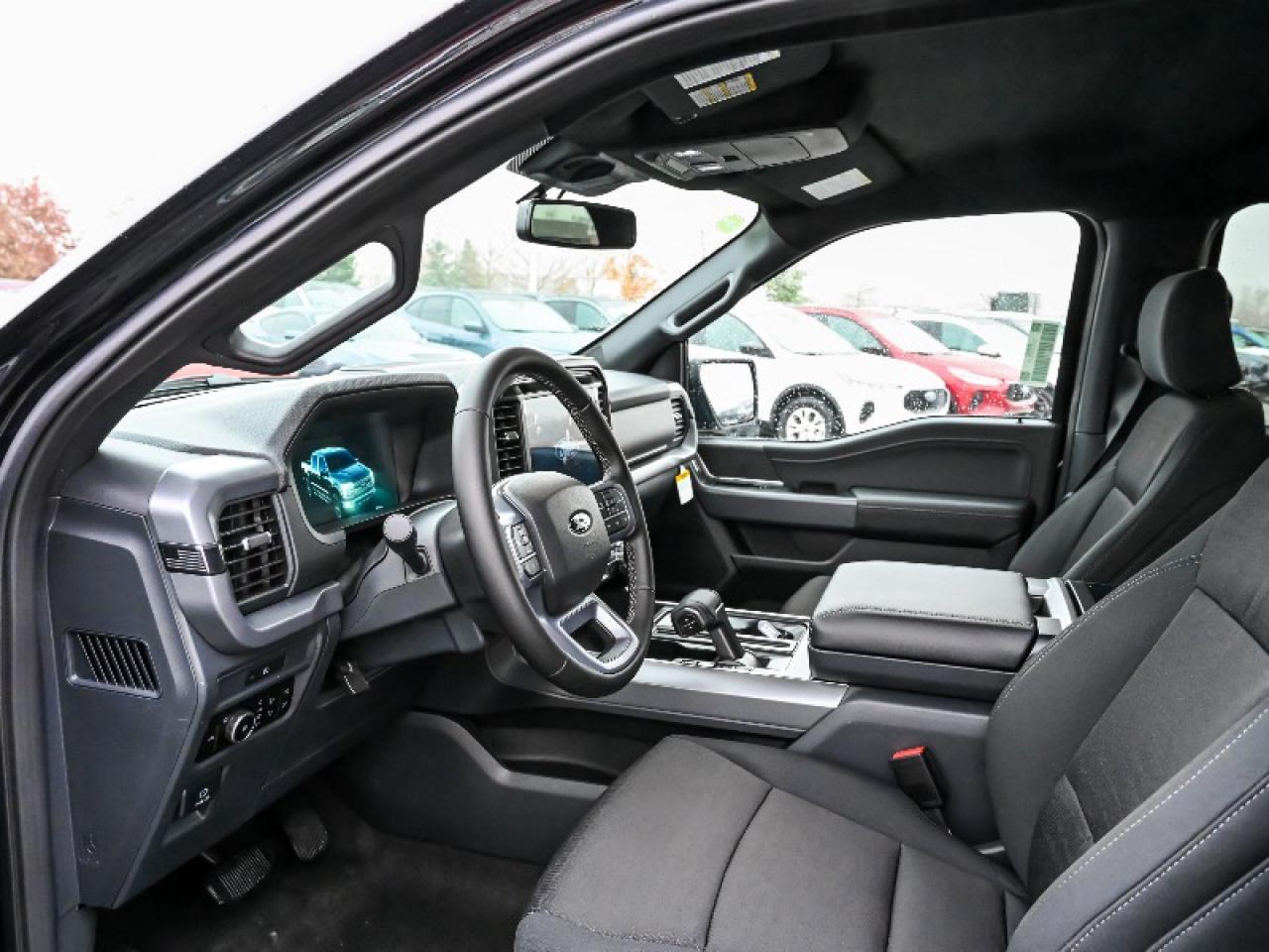 2025 Ford F-150 XLT Photo