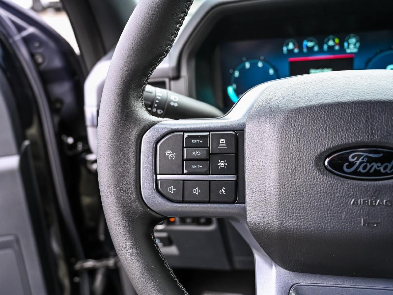 2025 Ford F-150 XLT Photo