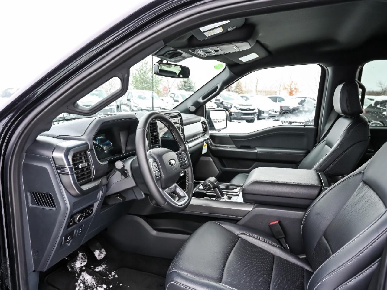 2025 Ford F-150 Lariat Photo