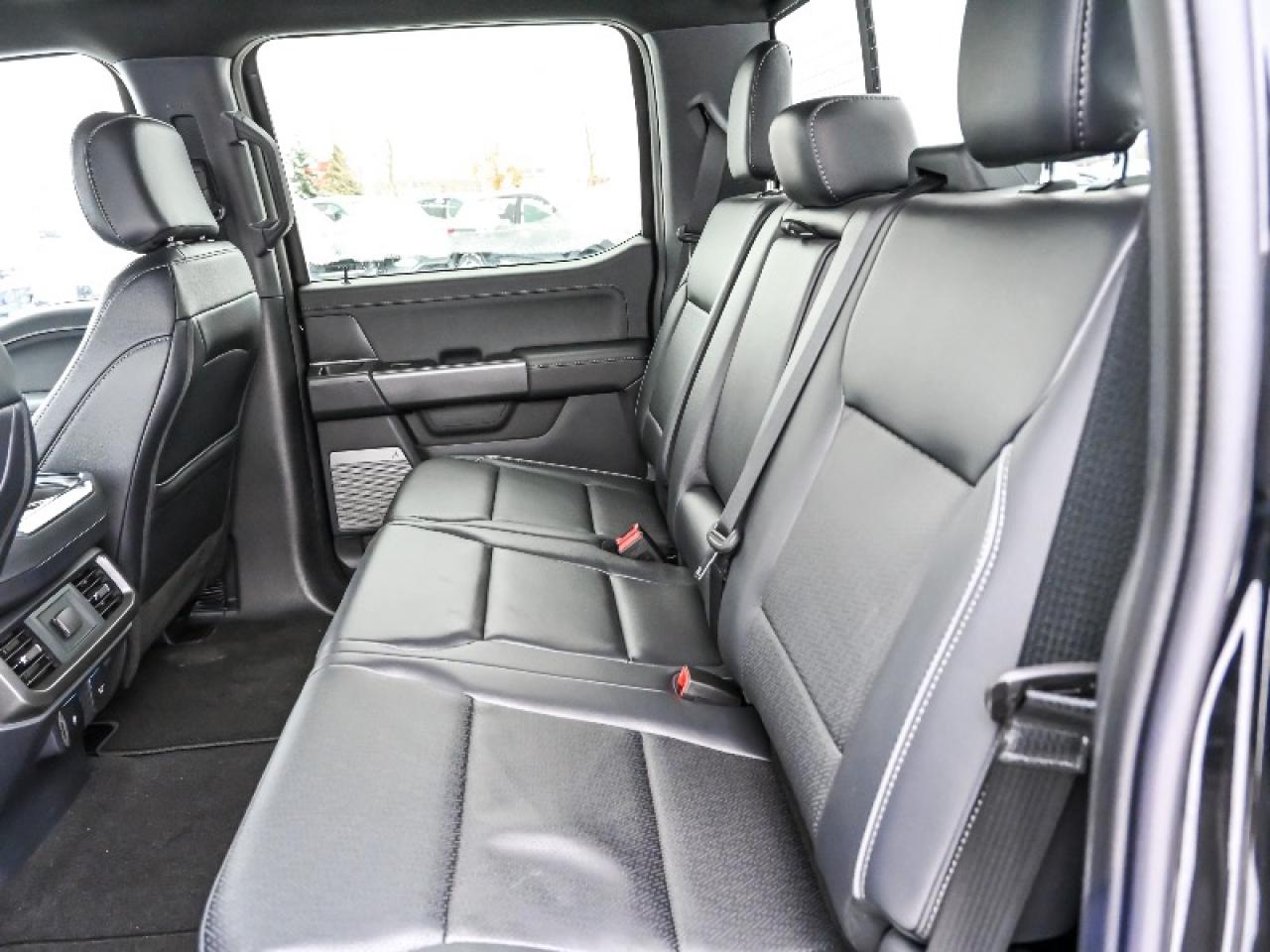 2025 Ford F-150 Lariat Photo