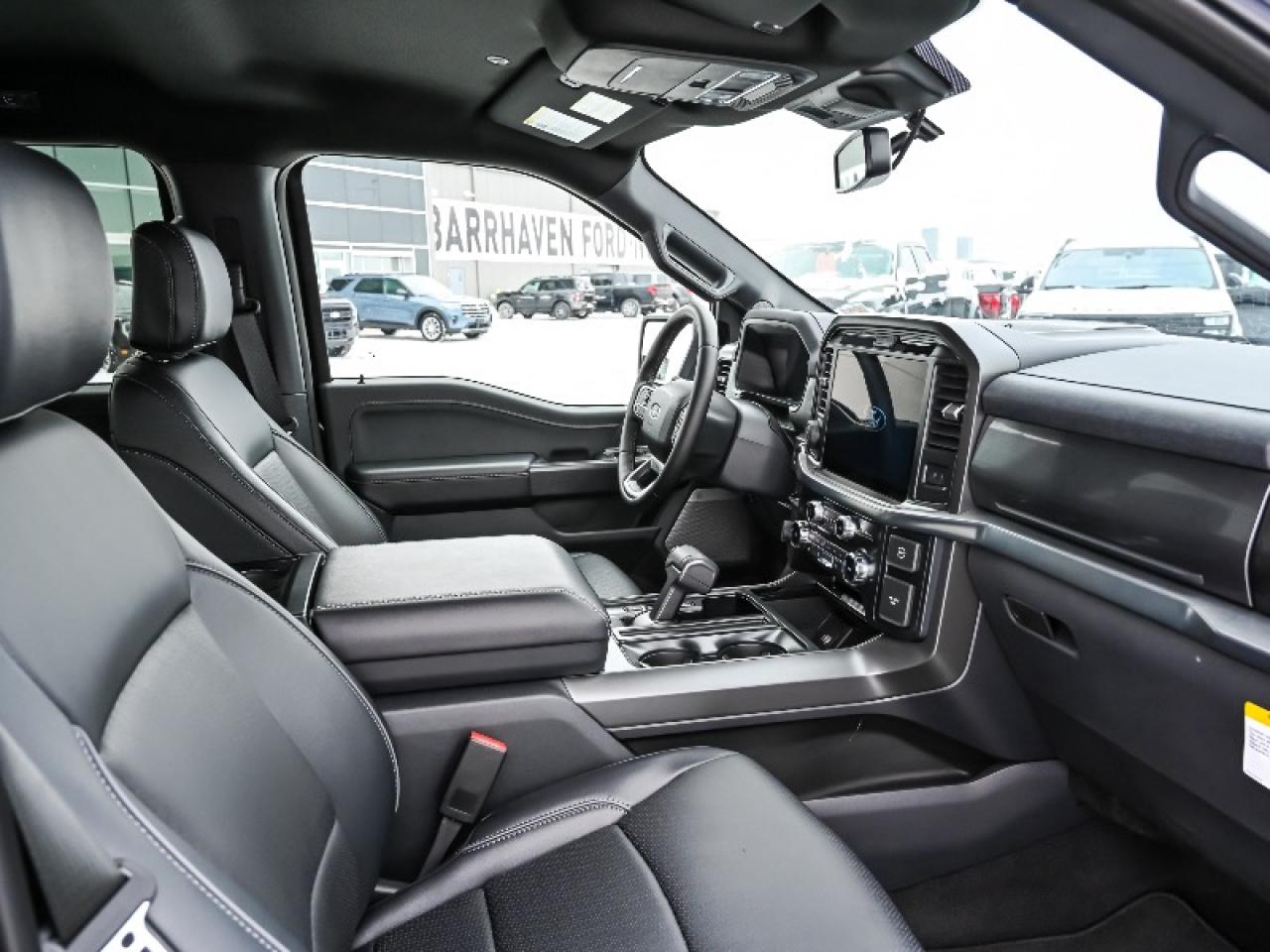 2025 Ford F-150 Lariat Photo