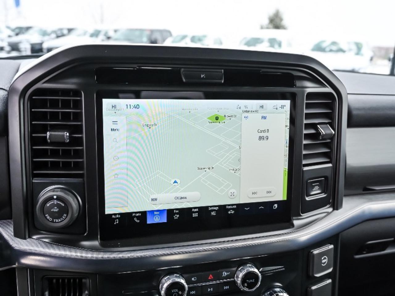 2025 Ford F-150 Lariat Photo