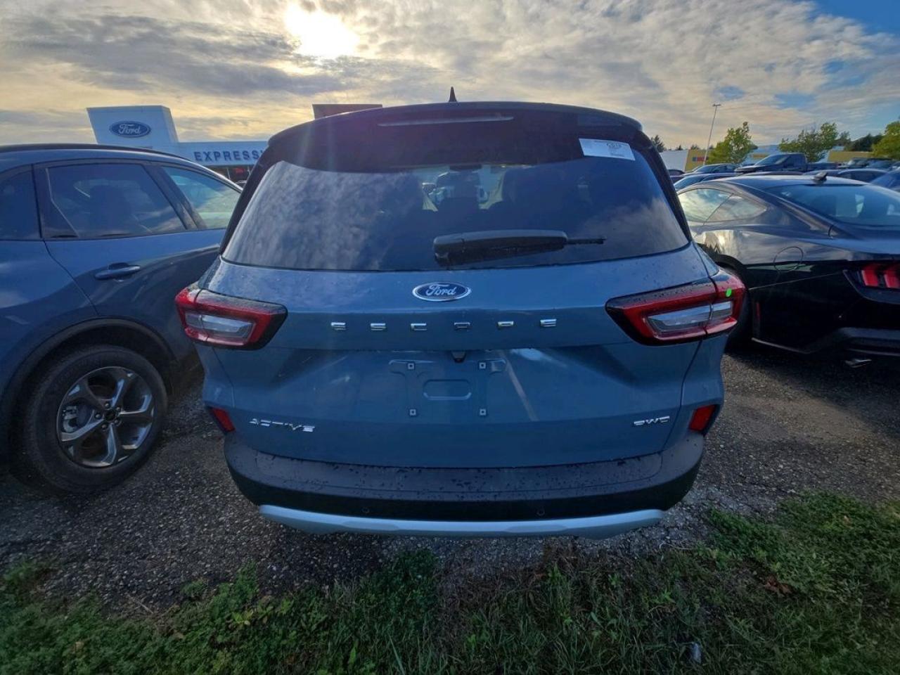 2025 Ford Escape ACTIVE, HEATED STEERING WHEEL, REMOTE START Photo