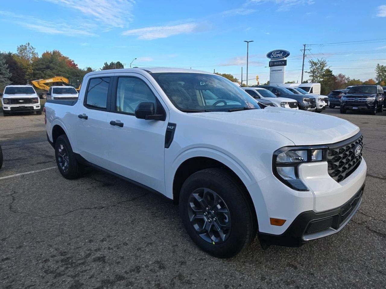 2025 Ford Maverick XLT Photo5