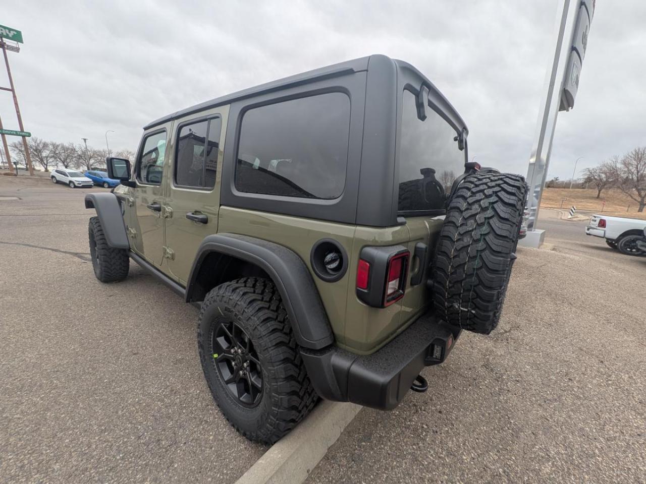 2026 Jeep Wrangler Willys 4 Door 4x4 Photo2