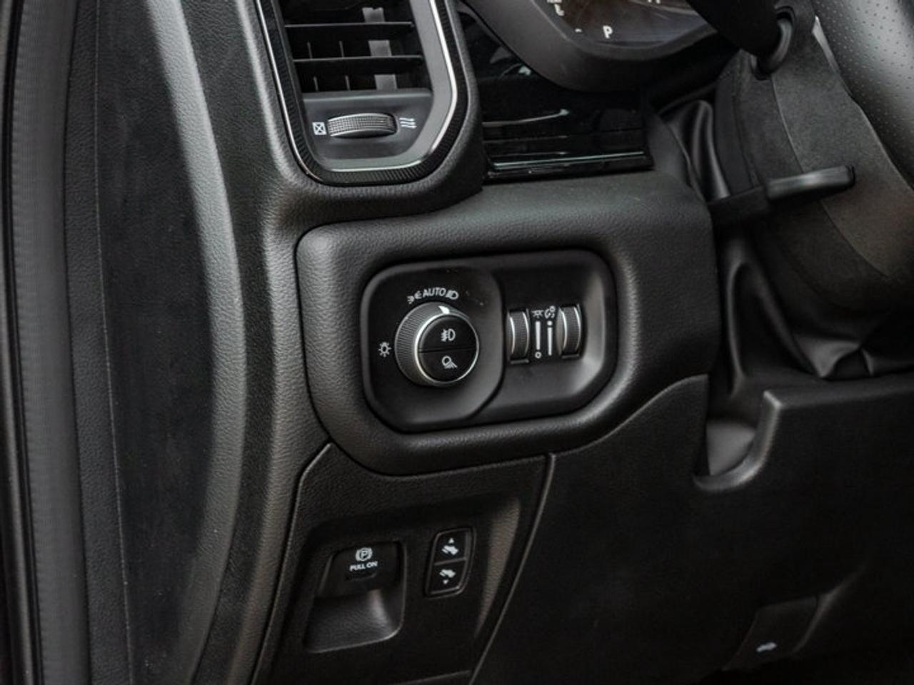 2026 RAM 1500 SPORT Photo