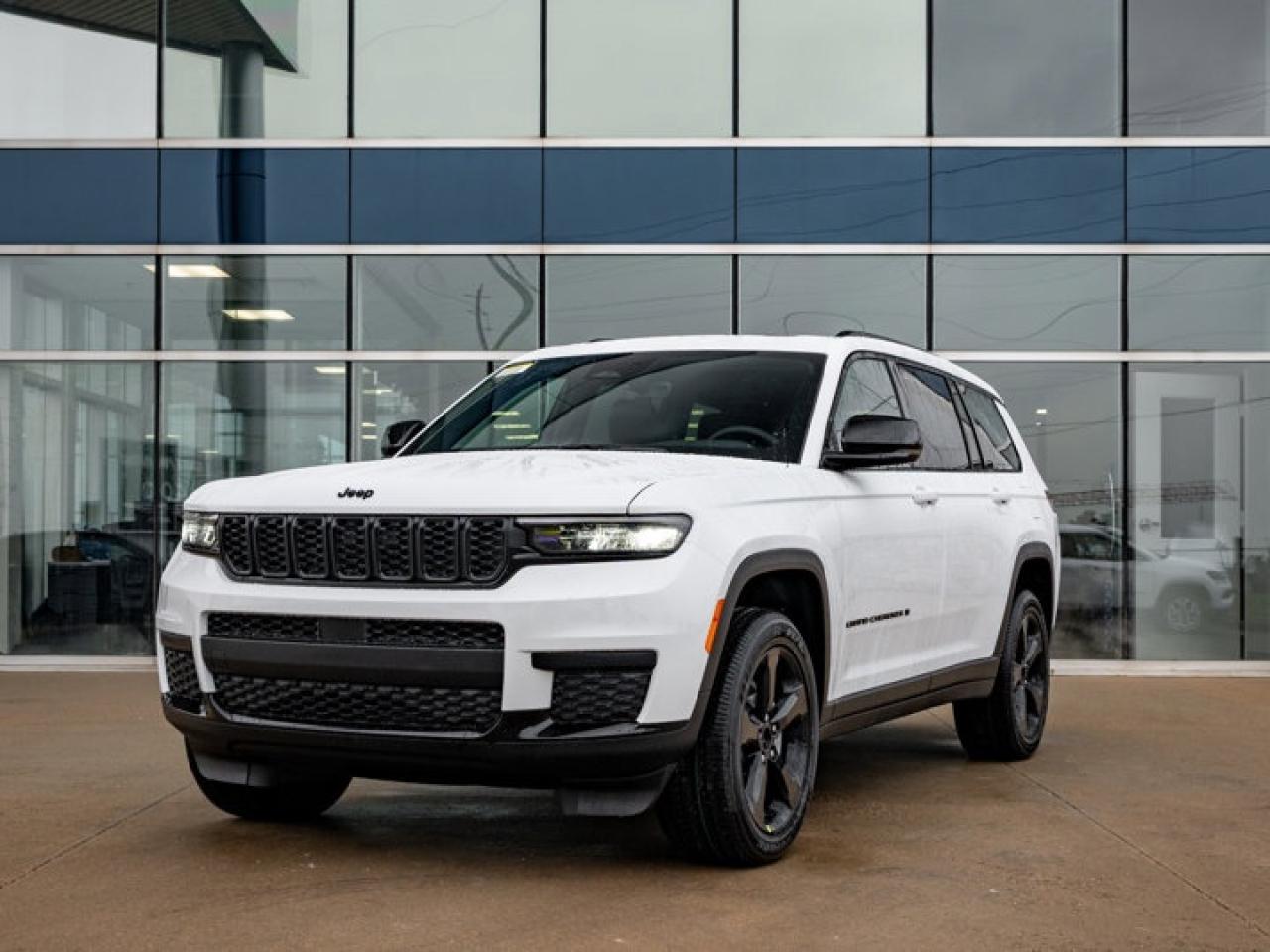 2025 Jeep Grand Cherokee L ALTITUDE Photo