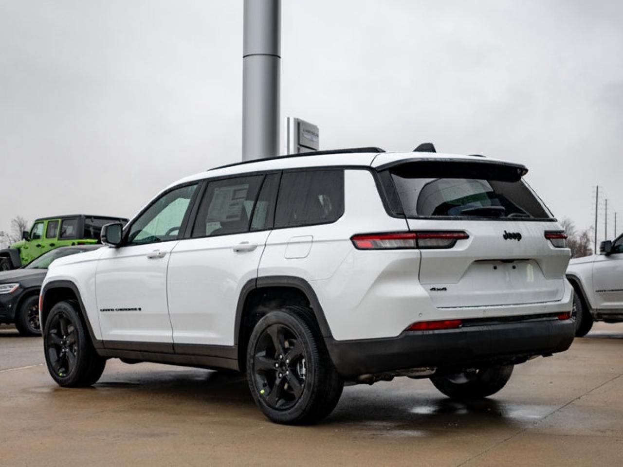 2025 Jeep Grand Cherokee L ALTITUDE Photo
