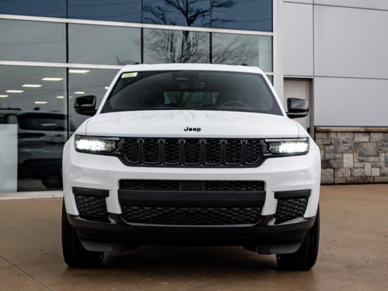 2025 Jeep Grand Cherokee L ALTITUDE Photo