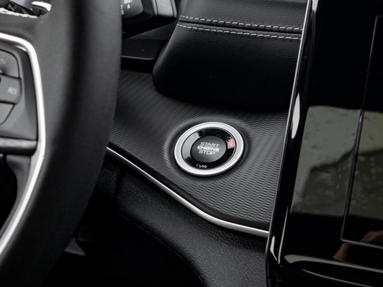 2025 Jeep Grand Cherokee L ALTITUDE Photo