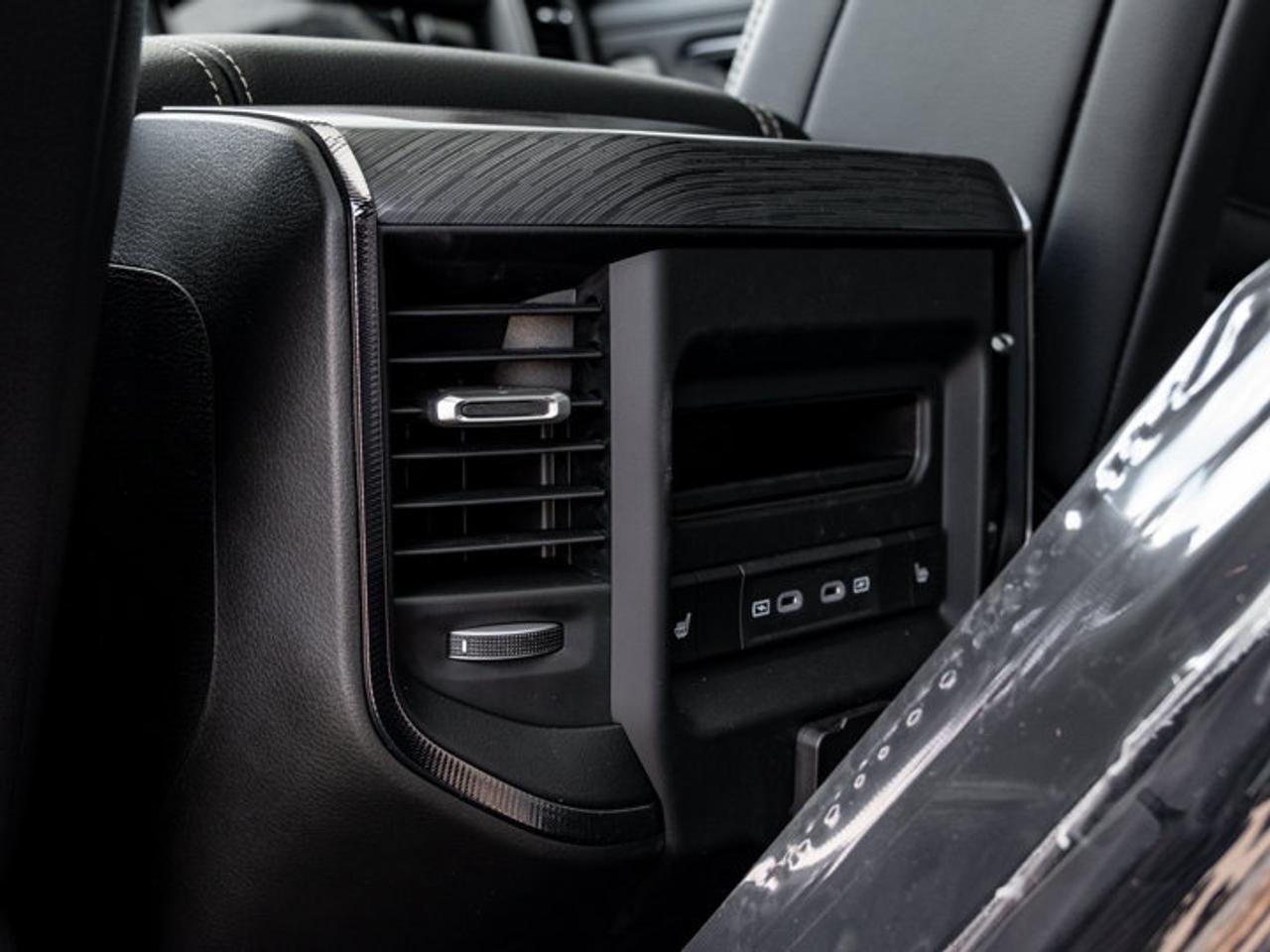 2026 RAM 1500 SPORT Photo