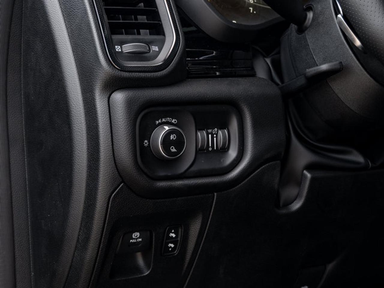2026 RAM 1500 SPORT Photo