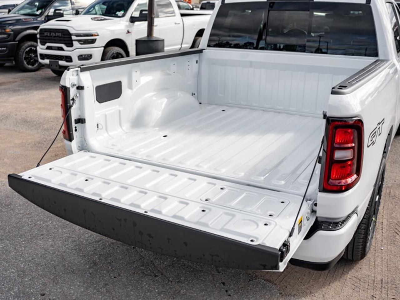 2026 RAM 1500 SPORT Photo
