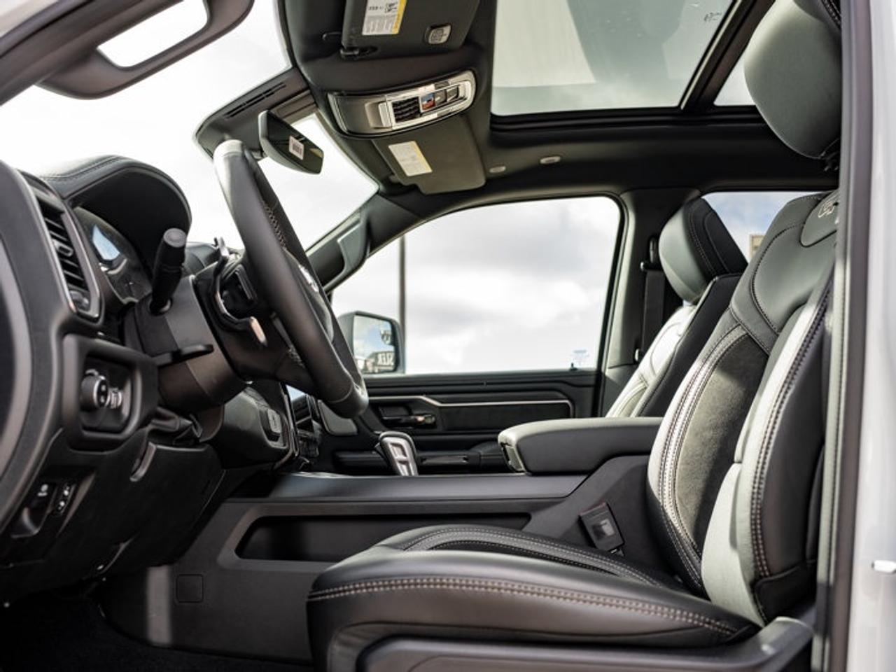 2026 RAM 1500 SPORT Photo