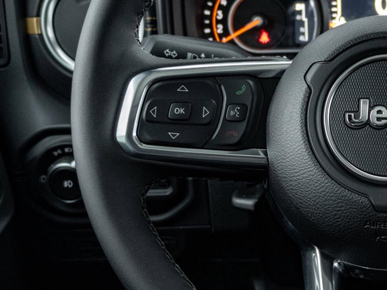 2026 Jeep Wrangler Sahara Photo