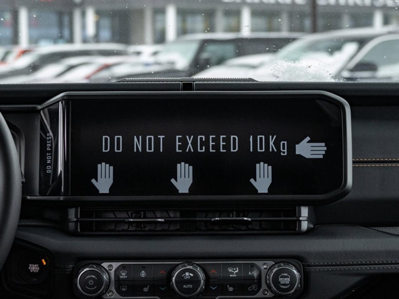 2026 Jeep Wrangler Sahara Photo