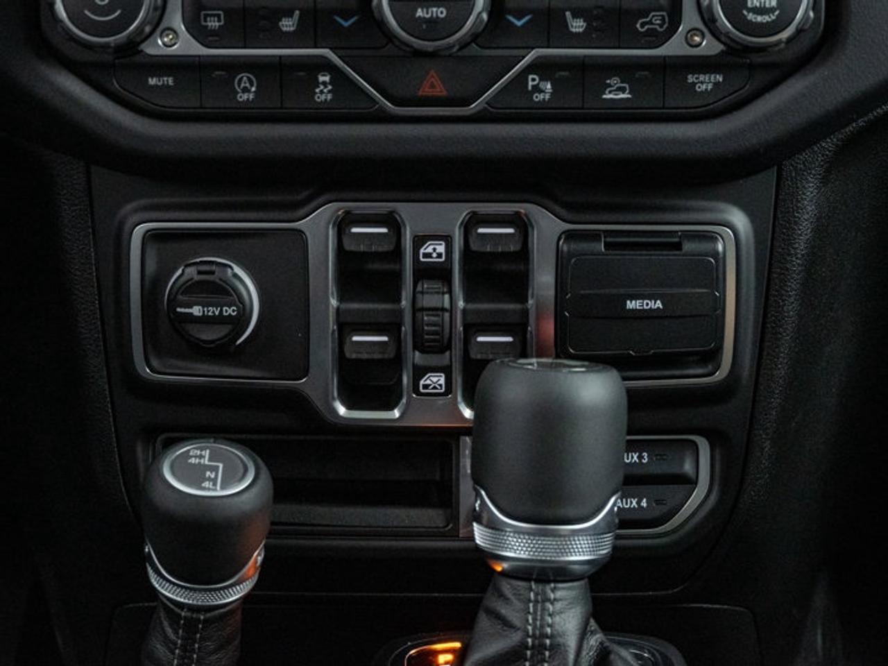 2026 Jeep Wrangler Sahara Photo