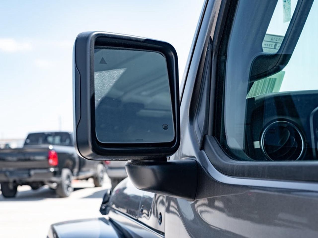 2026 Jeep Wrangler Sahara Photo