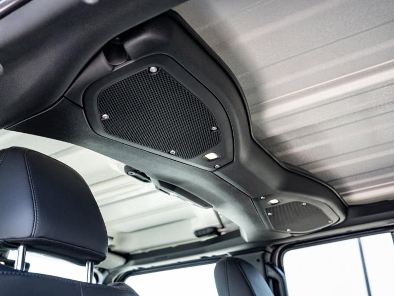 2026 Jeep Wrangler Sahara Photo