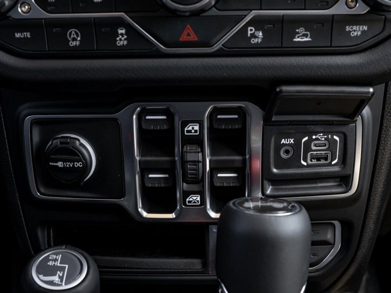 2026 Jeep Wrangler Sahara Photo