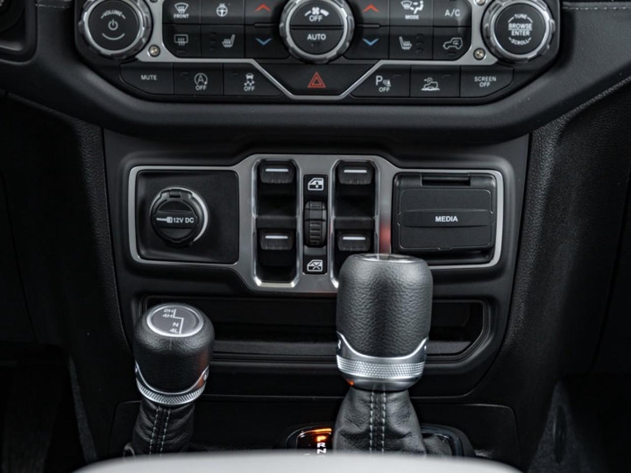 2026 Jeep Wrangler Sahara Photo