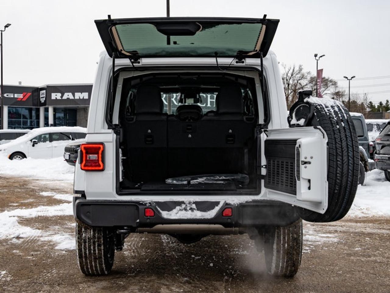 2026 Jeep Wrangler Sahara Photo