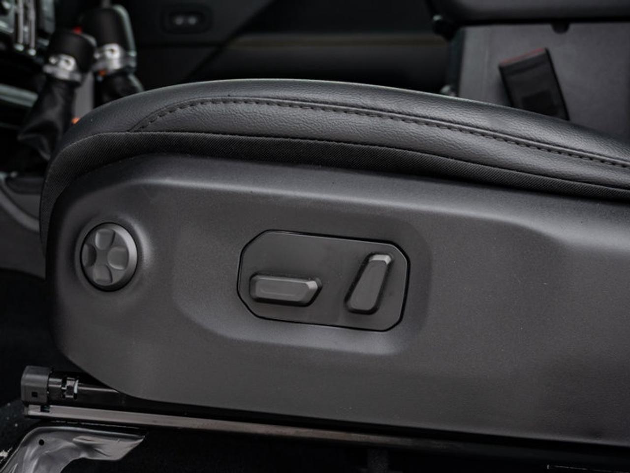 2026 Jeep Wrangler Sahara Photo