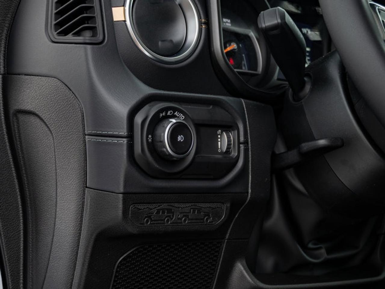 2026 Jeep Wrangler Sahara Photo