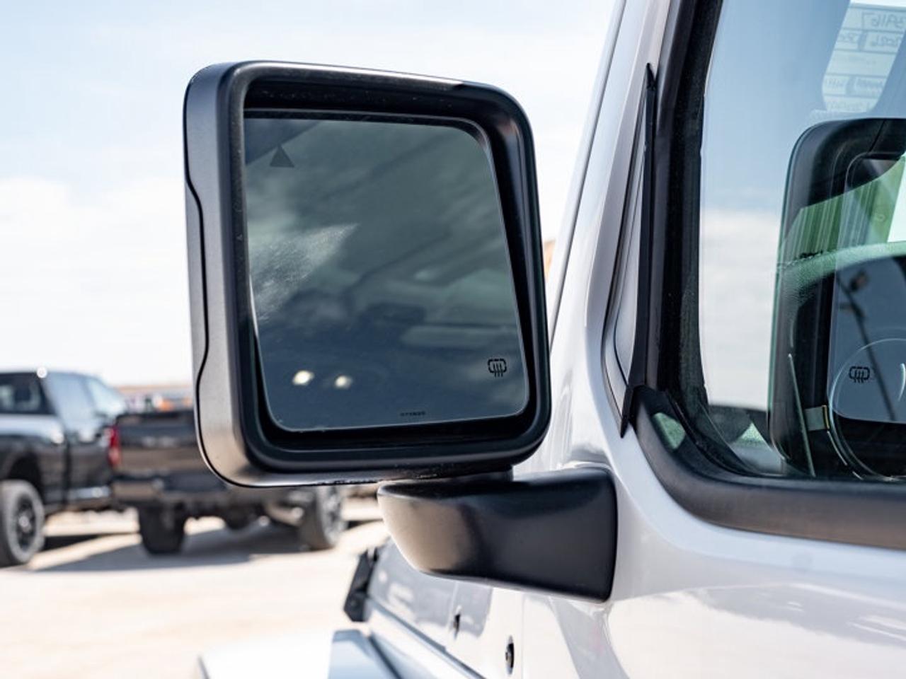 2026 Jeep Wrangler Sahara Photo