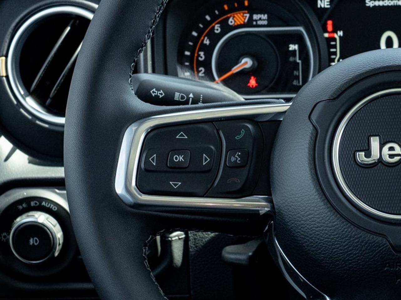 2026 Jeep Wrangler Sahara Photo