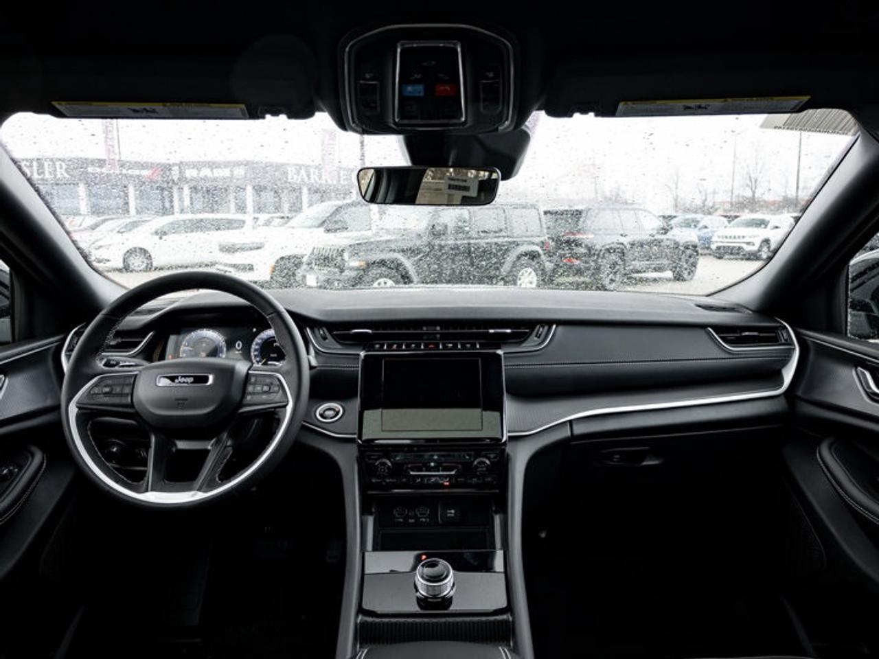 2025 Jeep Grand Cherokee Altitude Photo