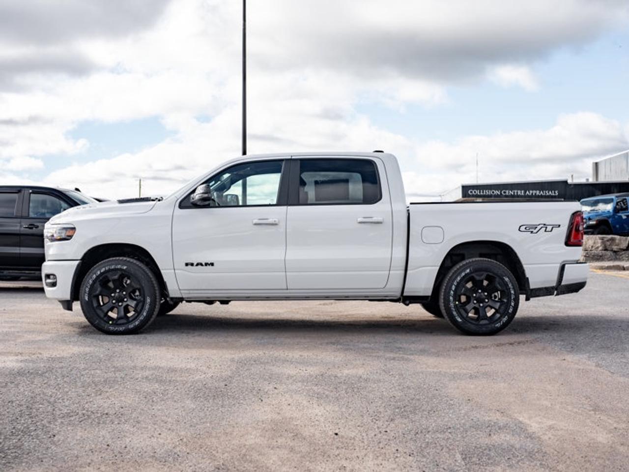 2026 RAM 1500 SPORT Photo