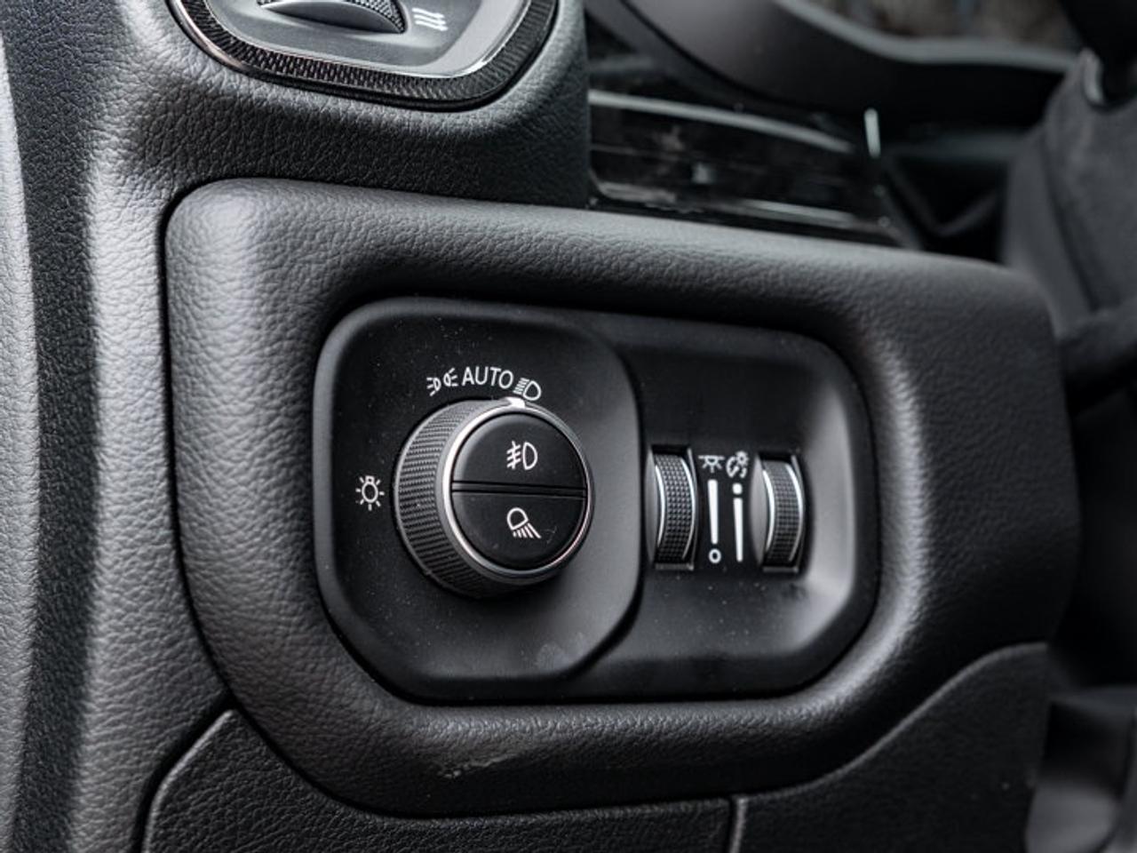 2026 RAM 1500 SPORT Photo