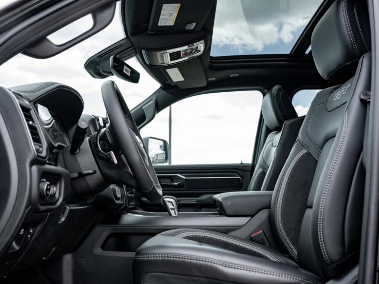 2026 RAM 1500 SPORT Photo