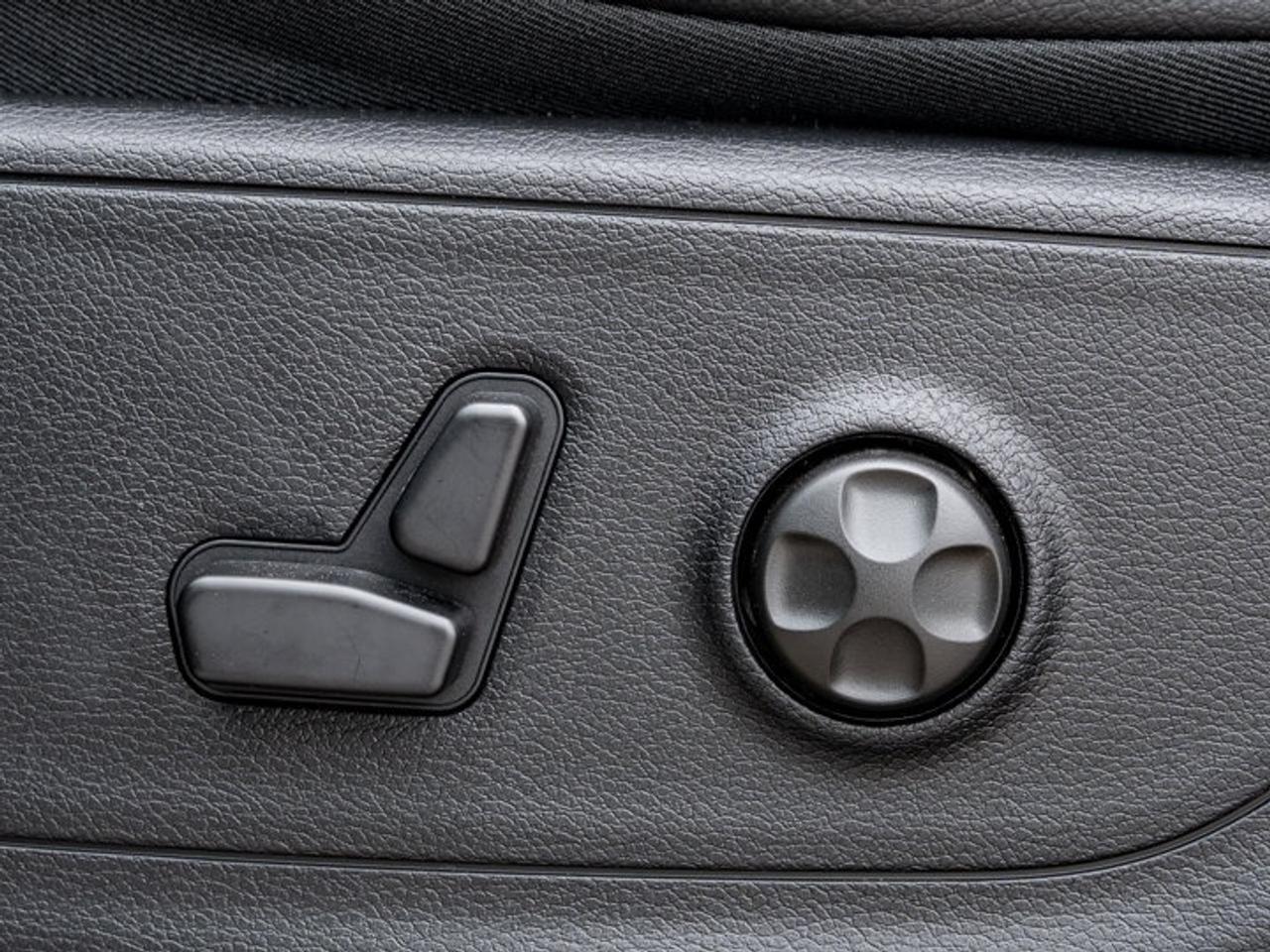 2026 RAM 1500 SPORT Photo