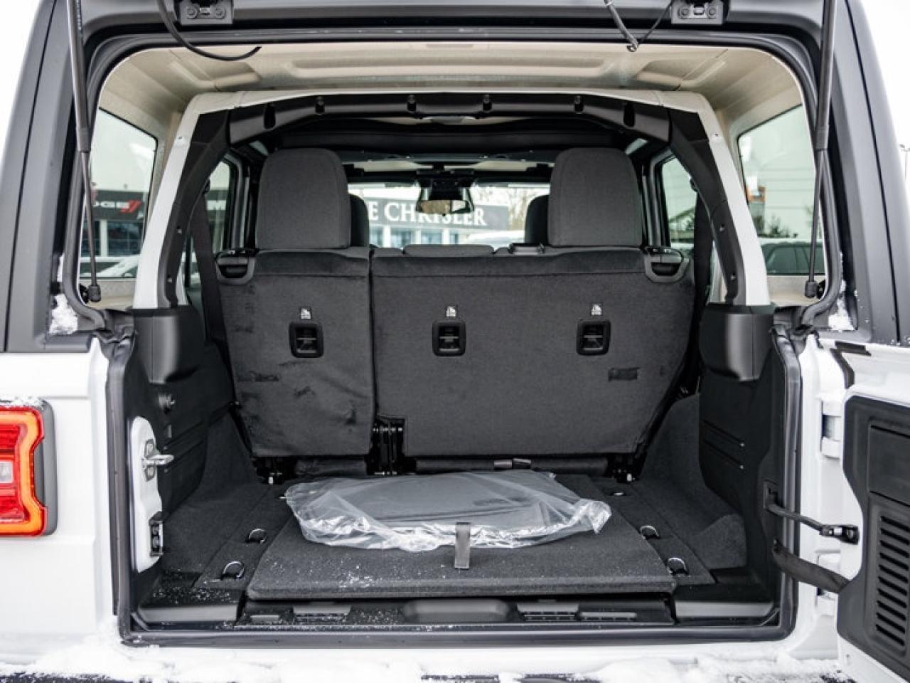 2026 Jeep Wrangler Sahara Photo