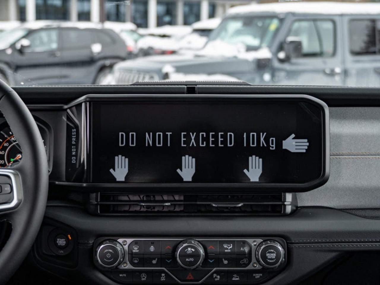 2026 Jeep Wrangler Sahara Photo