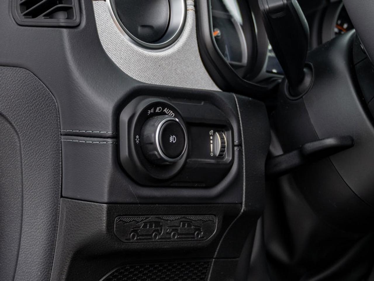 2026 Jeep Wrangler Sahara Photo