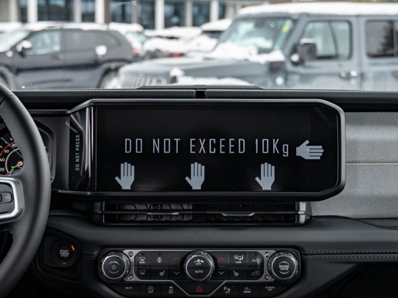 2026 Jeep Wrangler Sahara Photo