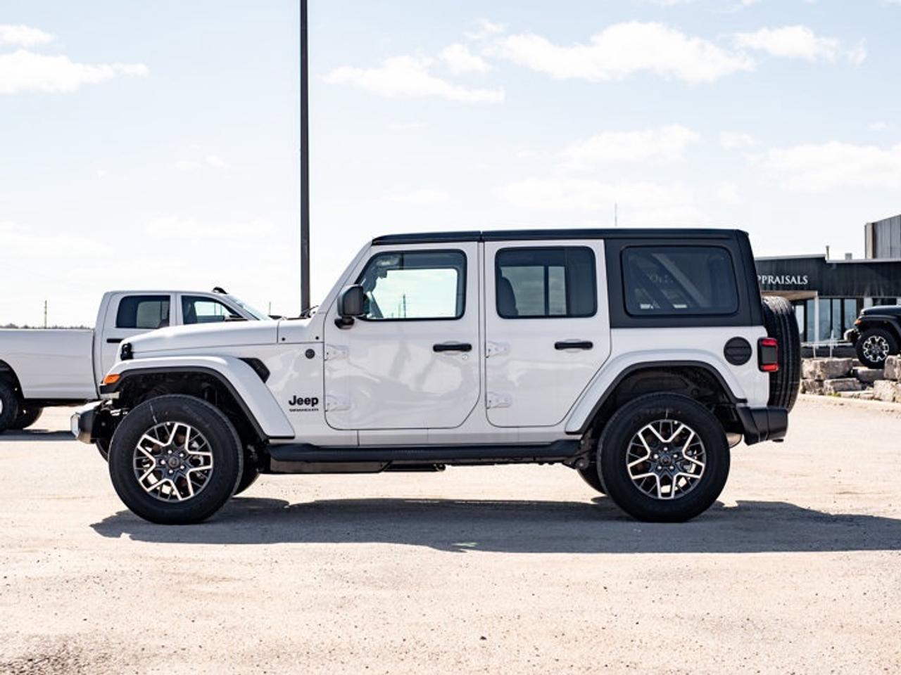 2026 Jeep Wrangler Sahara Photo