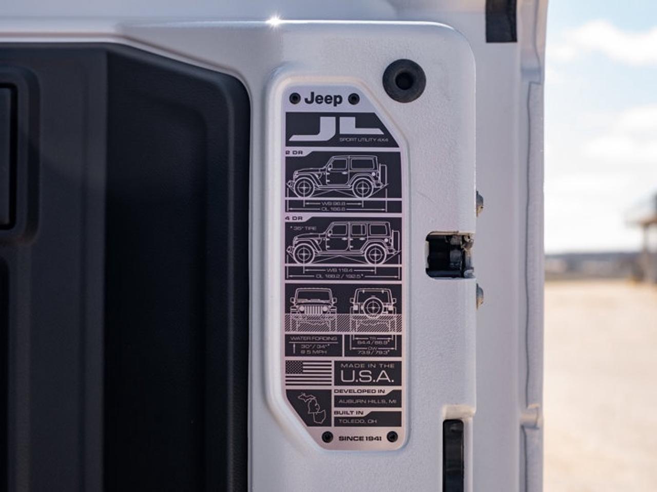 2026 Jeep Wrangler Sahara Photo