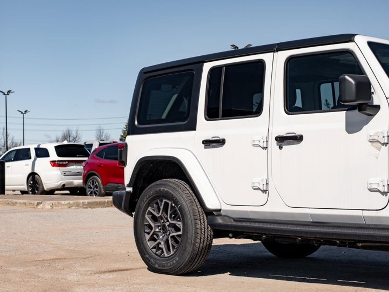 2026 Jeep Wrangler Sahara Photo