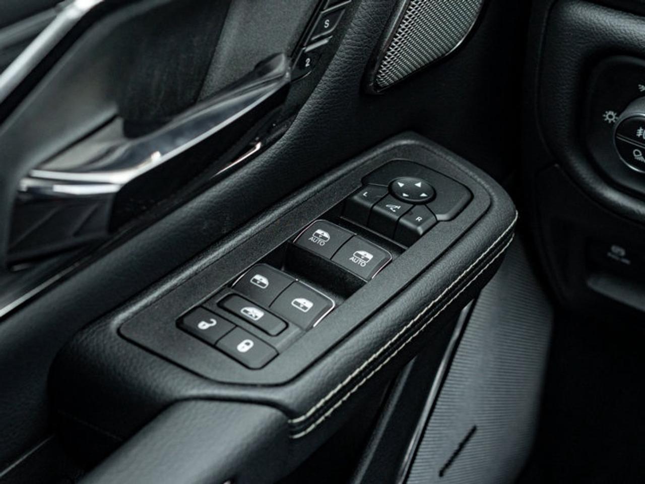 2026 RAM 1500 SPORT Photo