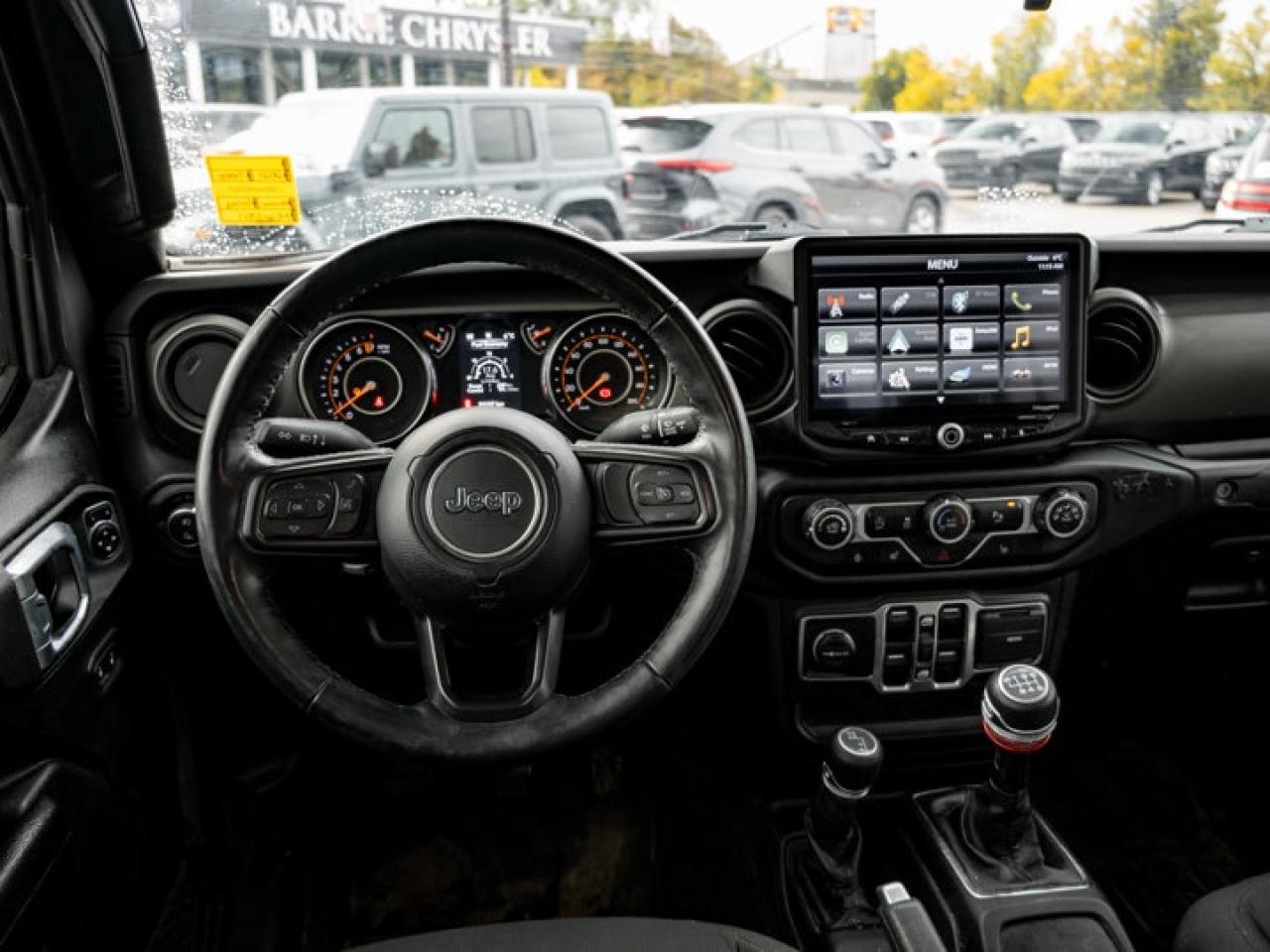 2021 Jeep Gladiator Willys Photo2