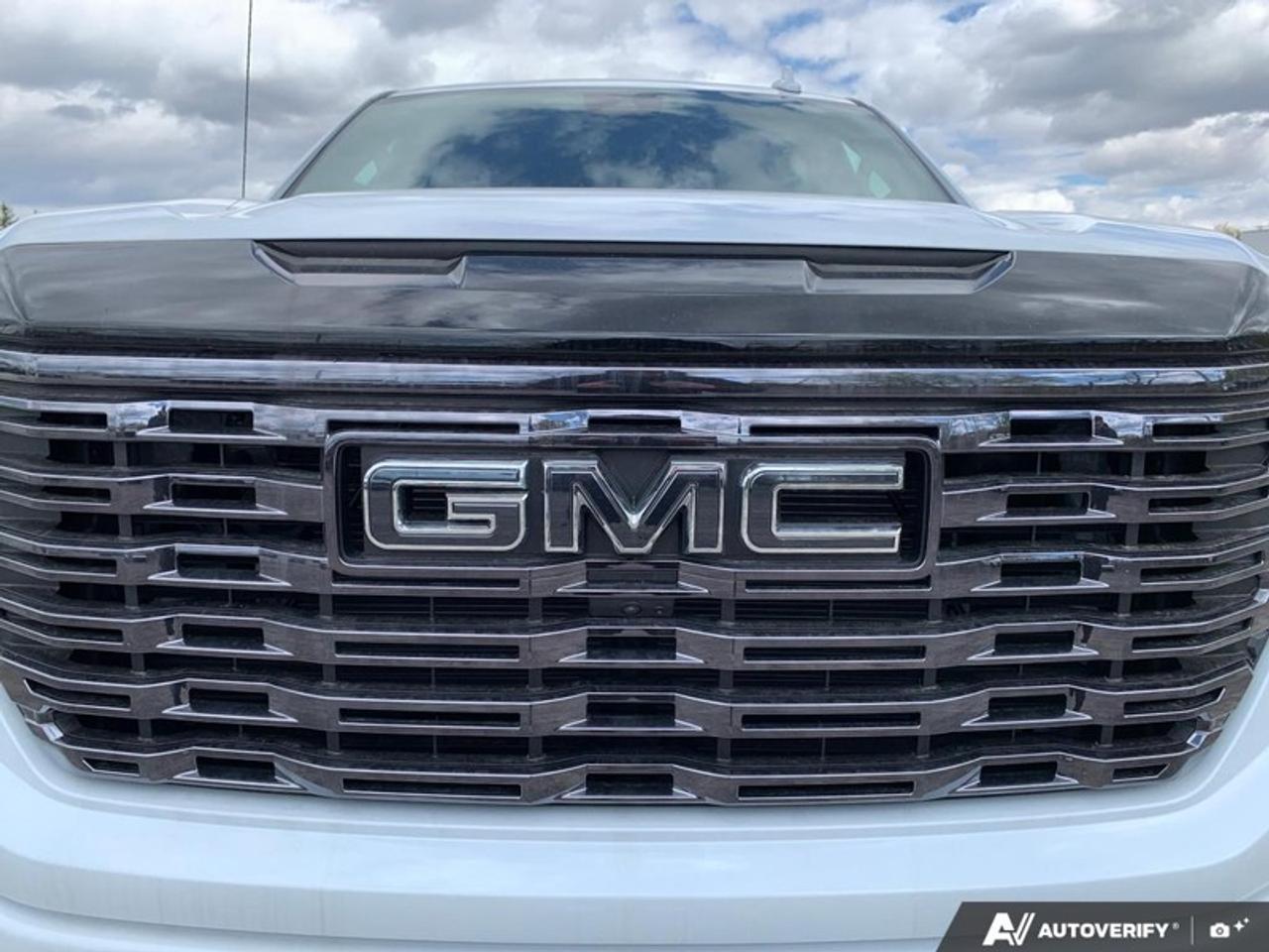 2026 GMC Sierra 1500 Denali Ultimate  - Leather Seats Photo