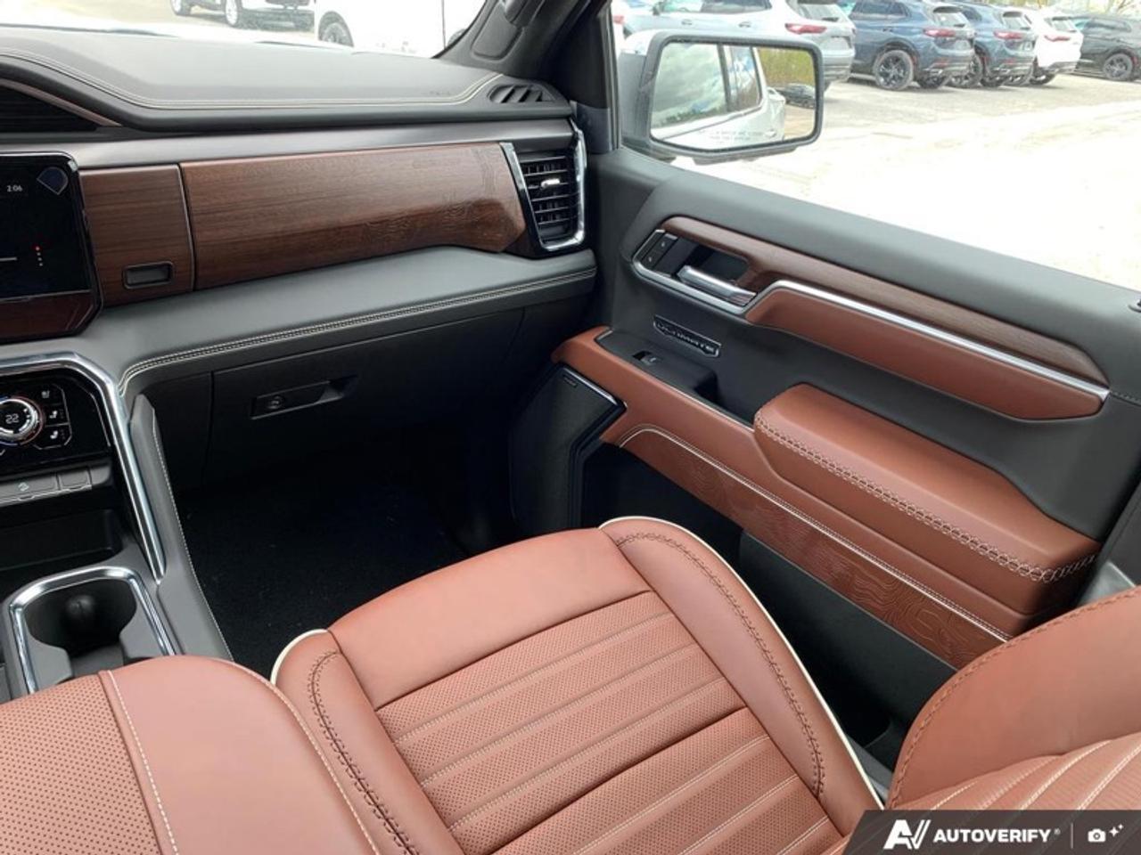 2026 GMC Sierra 1500 Denali Ultimate  - Leather Seats Photo