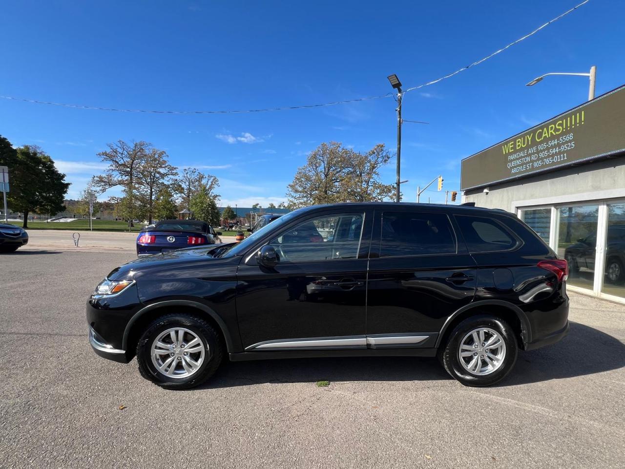 2019 Mitsubishi Outlander ES AWC Photo
